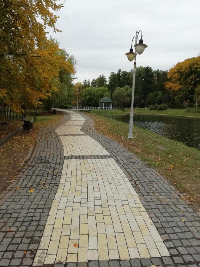 Sanatoriy-Hotel Feofaniya Kiev Bagian luar foto