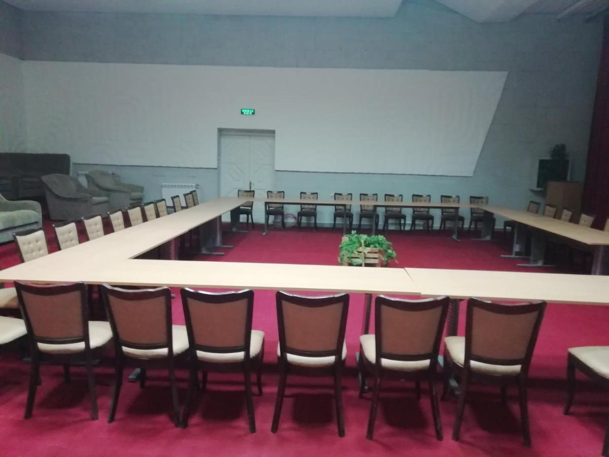 Sanatoriy-Hotel Feofaniya Kiev Bagian luar foto