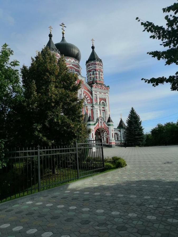 Sanatoriy-Hotel Feofaniya Kiev Bagian luar foto